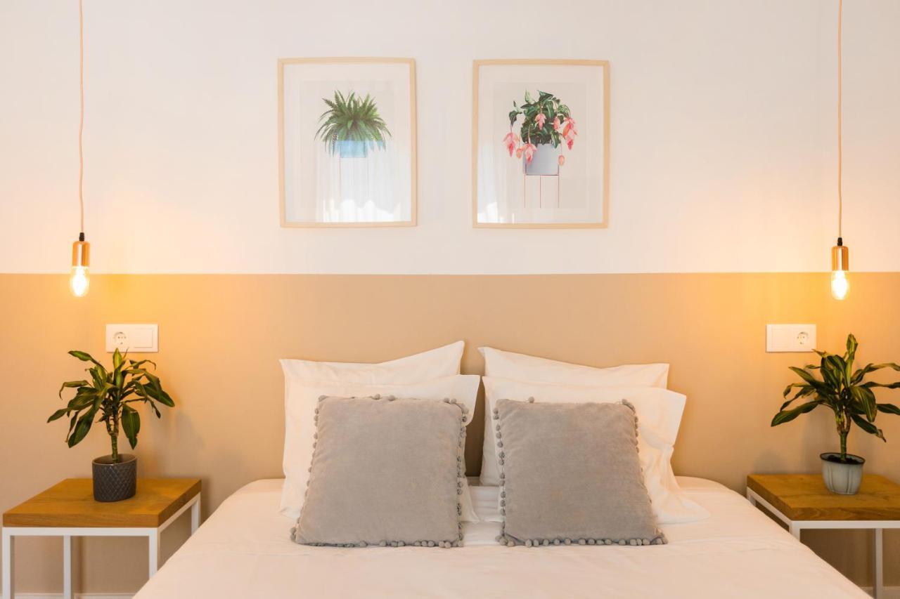 براغا Luso Guest House الغرفة الصورة